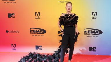 Rita Ora attended the event in Budapest and presented the Best Latin award